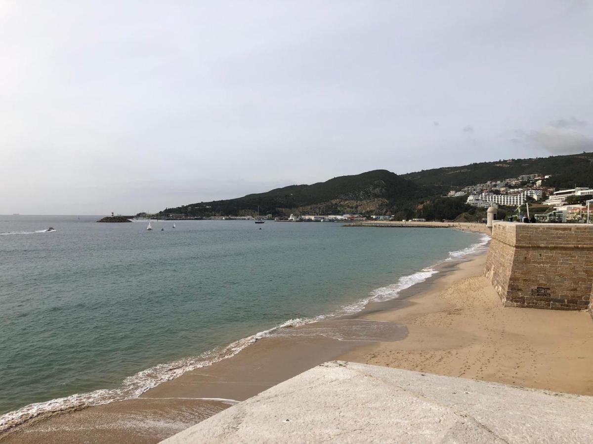 Vista Baia Apartment Сесимбра Екстериор снимка